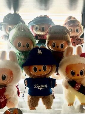 Labubu Macaron Individual— comment with the one you want on your bundle!